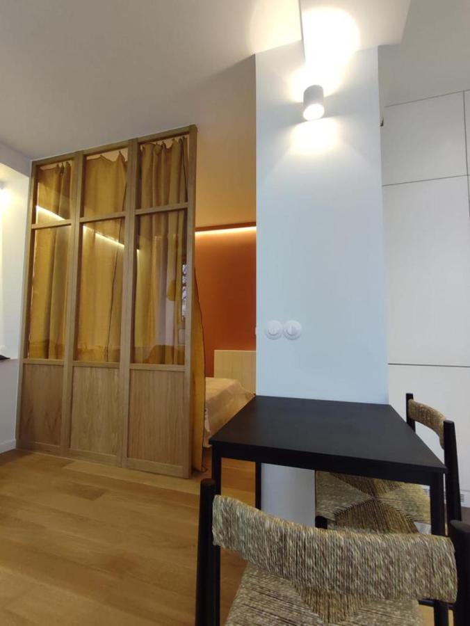 Suite Confortable Sur Le Canal Saint-Martin / Republique Paris Exterior photo